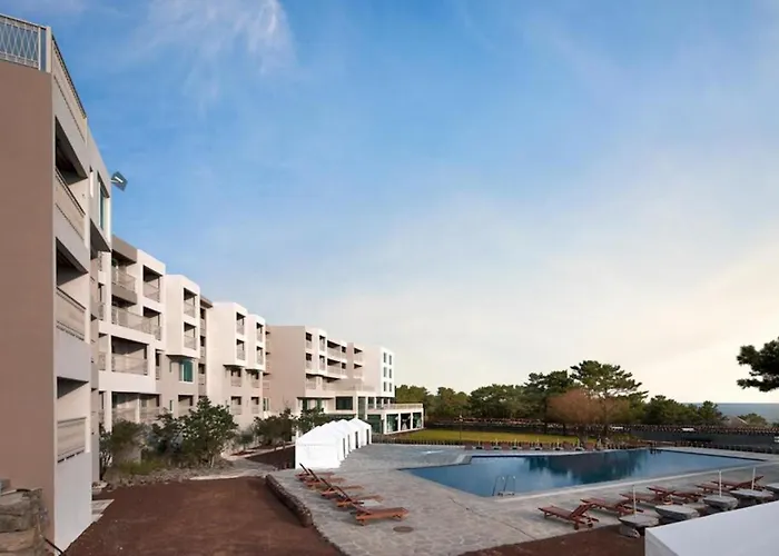 Villa De Aewol