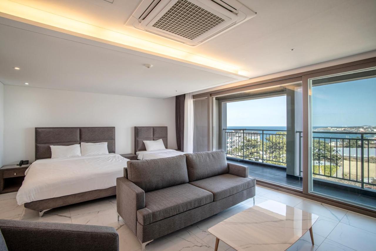 De Aewol Hotel Jeju